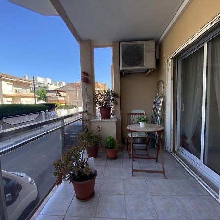 R123 Apartamento En La Planta Baja Con Piscina Cerca De La Playa 카라펠 외부 사진