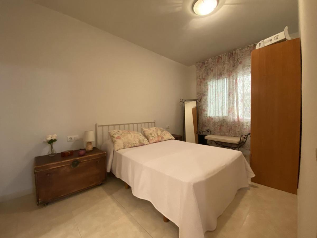 R123 Apartamento En La Planta Baja Con Piscina Cerca De La Playa 카라펠 외부 사진