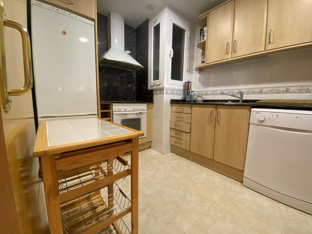 R123 Apartamento En La Planta Baja Con Piscina Cerca De La Playa 카라펠 외부 사진